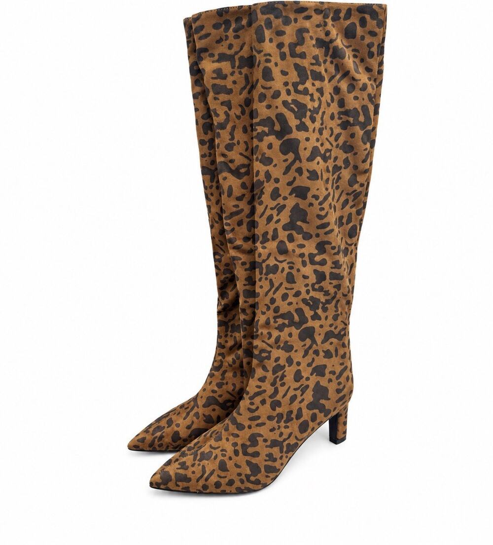 A New Day Women’s Size 6 Leopard Print Knee High Pointed Toe Heel Boots NWT